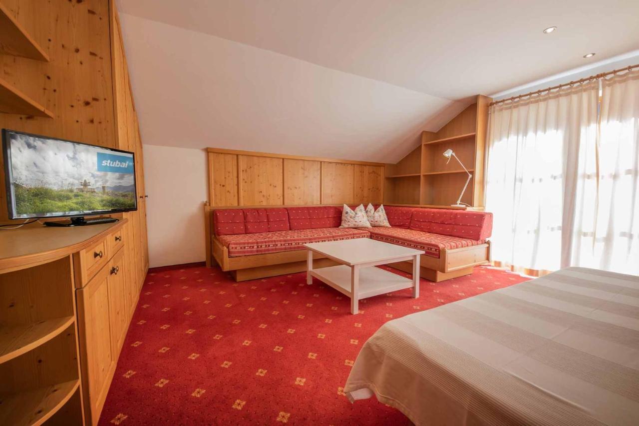 Sportpension Elisabeth Нойштифт-им-Штубайталь Экстерьер фото